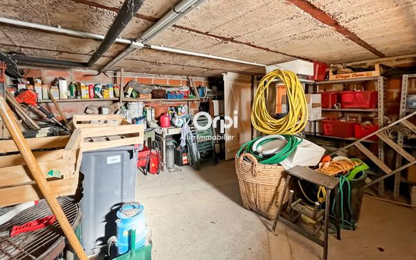 Maison à vendre    6 pièces •  Bézenet