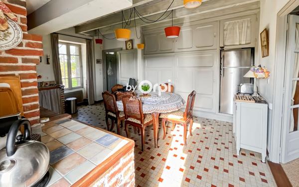 Maison à vendre    6 pièces •  Bézenet