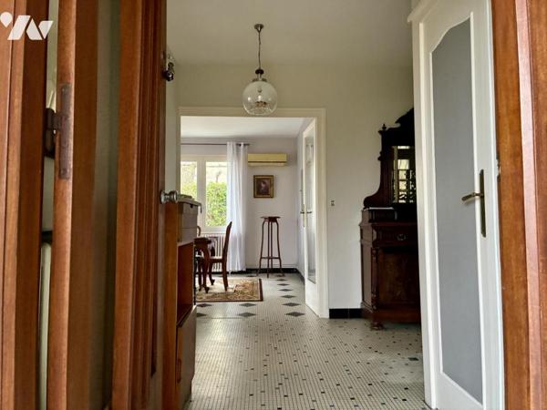 Traditionnelle cossue en bon état