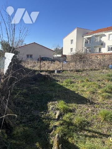 Terrain plein centre ville