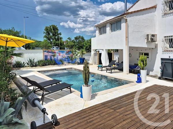 Maison à vendre  10 pièces - 198 m 2   ALES  - 30