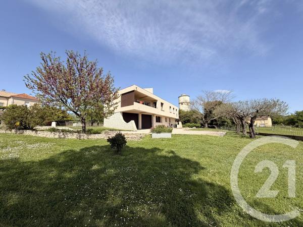 Maison à vendre  10 pièces - 198 m 2   ALES  - 30