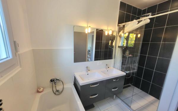 Maison à vendre    5 pièces • 125 m2 Mont-de-Marsan