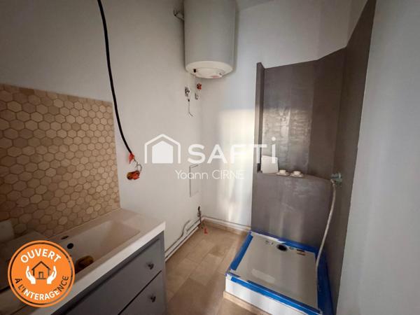 Appartement T1 bis 28 m2  à rénover centre ville avec balcon