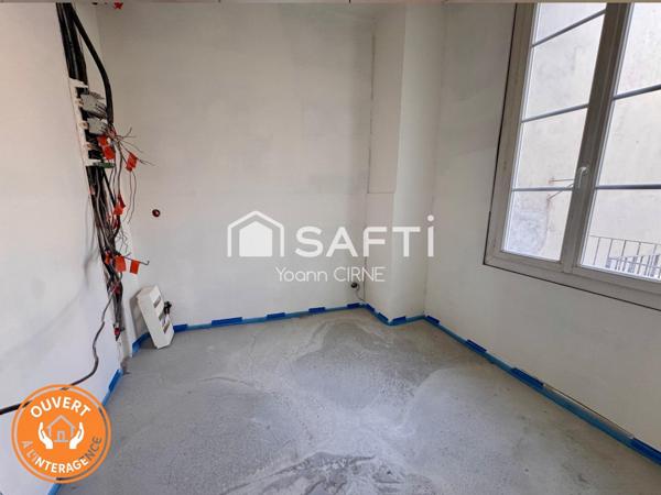 Appartement T1 bis 28 m2  à rénover centre ville avec balcon