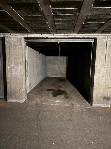 Garage Résidence LES CEDRES