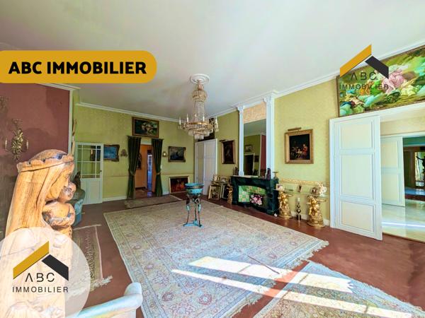 Orange (84100) Magnifique appartement de 182M2 - Centre Orange