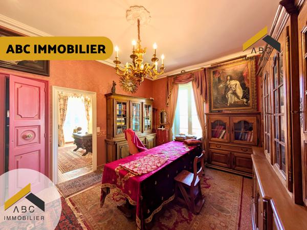 Orange (84100) Magnifique appartement de 182M2 - Centre Orange