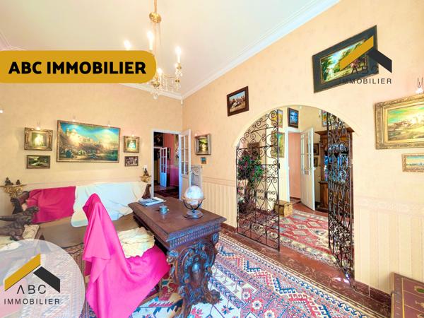 Orange (84100) Magnifique appartement de 182M2 - Centre Orange