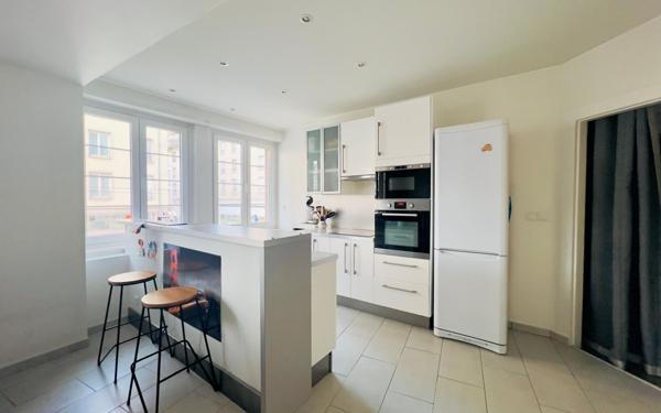 Appartement à vendre    3 pièces • 70 m2 Strasbourg