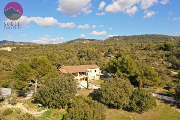 L'Isle-sur-la-Sorgue (84800) Proprieté 290m 2