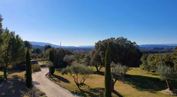 L'Isle-sur-la-Sorgue (84800) Proprieté 290m 2