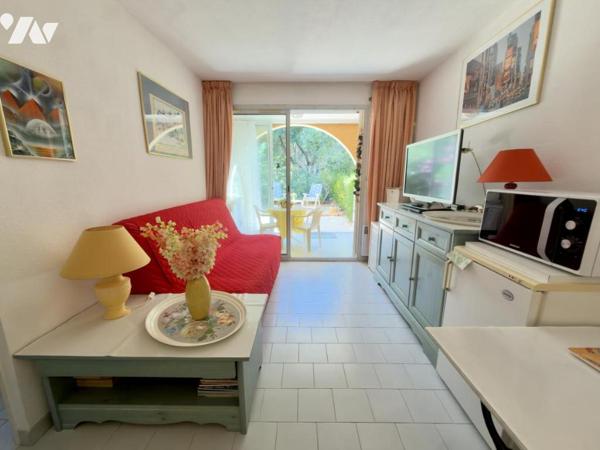 À Vendre - Appartement 2 pièces avec place de parking proche du centre-ville