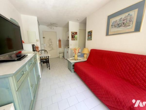À Vendre - Appartement 2 pièces avec place de parking proche du centre-ville