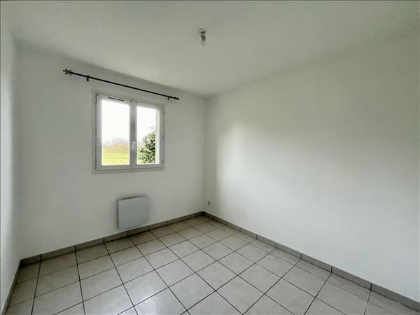 Maison à louer |  St-Mariens |  4 pièces | 78 m²