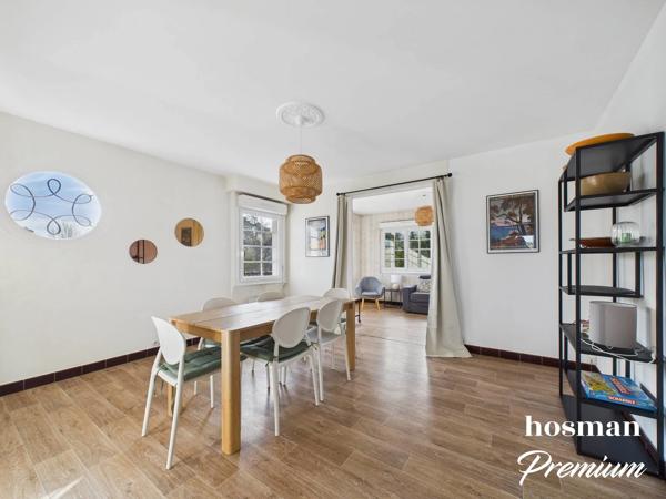 Maison divisée en 2 appartements lumineux avec terrasse balcon et jardin à Arcachon