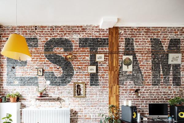 Appartement traversant et authentique à deux pas de la place de la République