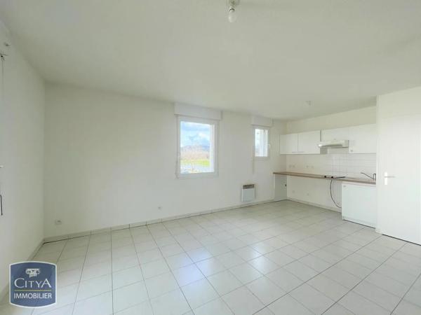 Appartement à louer 2 pièces 45.82m² Pineuilh (33220)