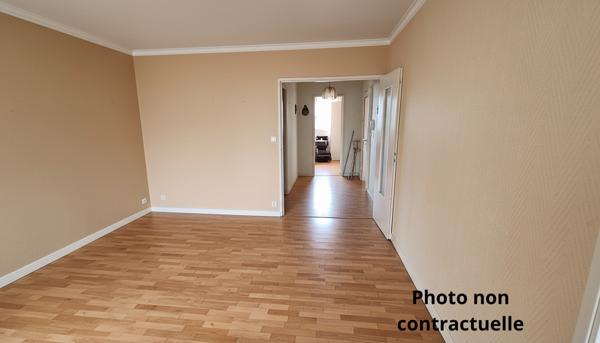 Appartement 4 pièces avec balcon et cave