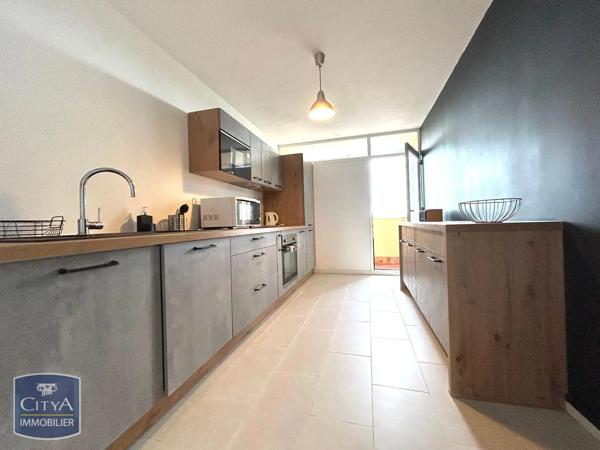 Appartement à louer 4 pièces 82.95m²