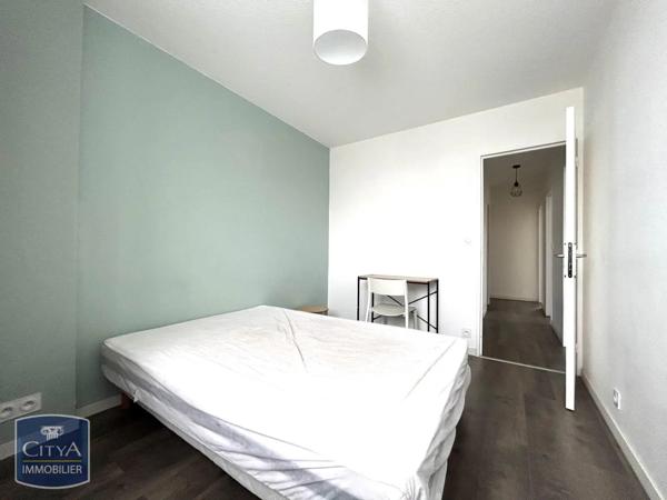 Appartement à louer 4 pièces 82.95m²