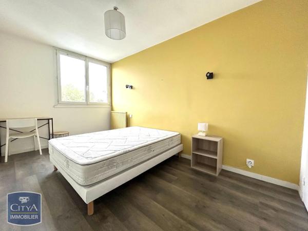 Appartement à louer 4 pièces 82.95m²