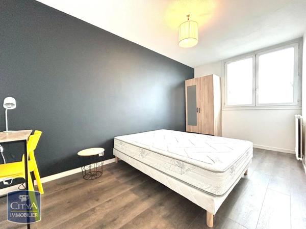 Appartement à louer 4 pièces 82.95m²