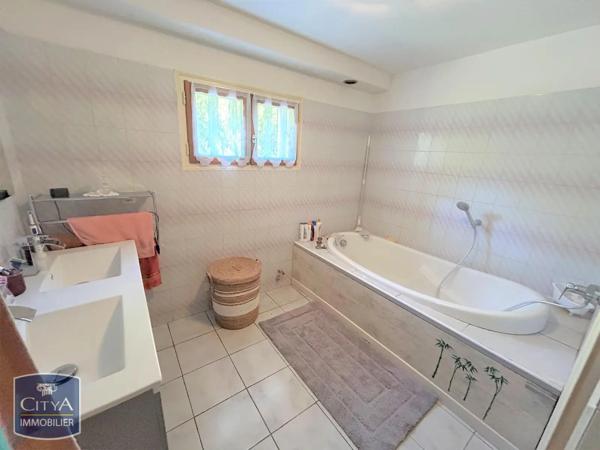 Maison à vendre 6 pièces 132.55m² Donzère (26290)