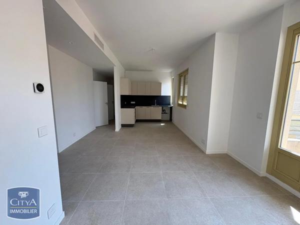 Appartement à louer 3 pièces 61.2m² Nice (06000)
