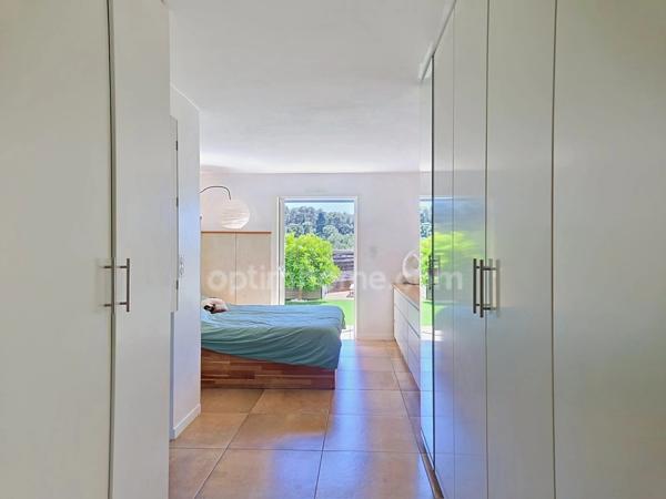 VILLA CONTEMPORAINE T5 OLLIOULES (83)