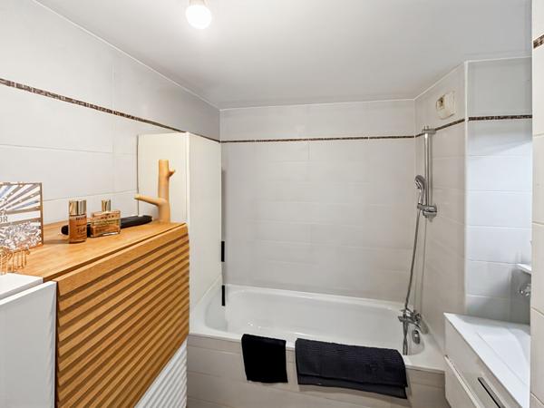 Appartement Cannes centre ville 3 pièces 53,74m2 - Vendu Loué-