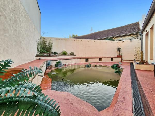 Maison atypique aux volumes exceptionnels – 143 m² de surfaces d’usage (habitable et pondérée) – Cannes Écluse (77130)