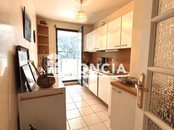 À vendre Appartement 2 pièces 53.12 m² - Paris 75018