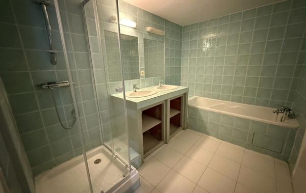 Vente Immeuble 2 appartements !! Narbonne   