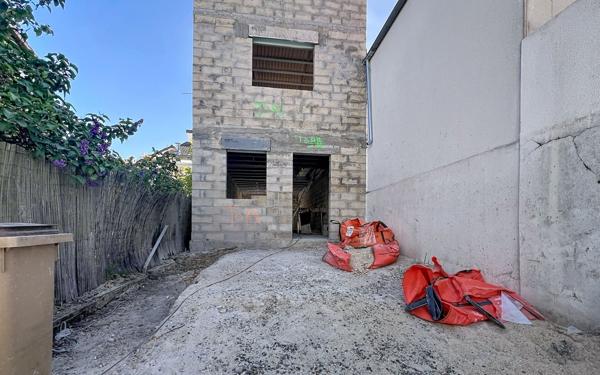 Maison à vendre    5 pièces • 122 m2 Nanterre