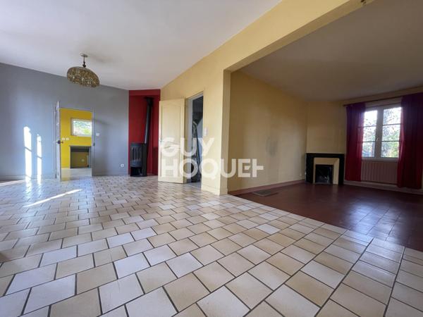 MAISON À VENDRE DE 7 PIÈCES DE 136,00 M²