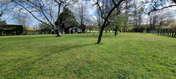 Maison individuelle à vendre à Savigné-l'Évêque dans la Sarthe (72460), ref : 13808/581
