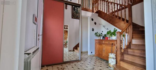 Maison individuelle à vendre à Savigné-l'Évêque dans la Sarthe (72460), ref : 13808/581