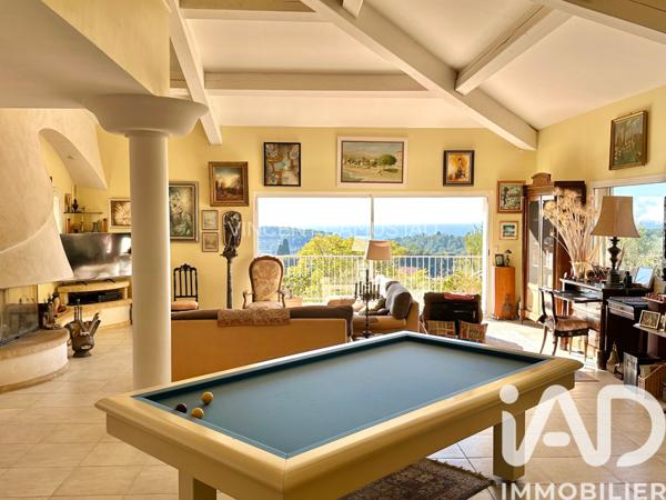 Maison à vendre 6 pièces 240 m² Sanary-sur-Mer