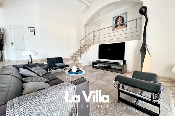 Maison Bellegarde 5 pièce(s) 200 m2