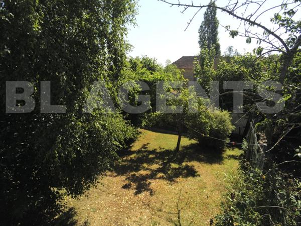 Maison d'habitation 5 chambres + local commercial sur parcelle constructible - Idéal promoteurs immo