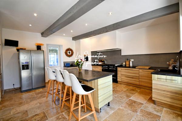 PROPRIETE 480M² 8 PIECES