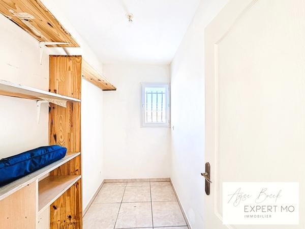 Chanas (38150) Chanas (38150) : Maison de plain-pied – 4 chambres – 128 m² + garages et espace de stockage