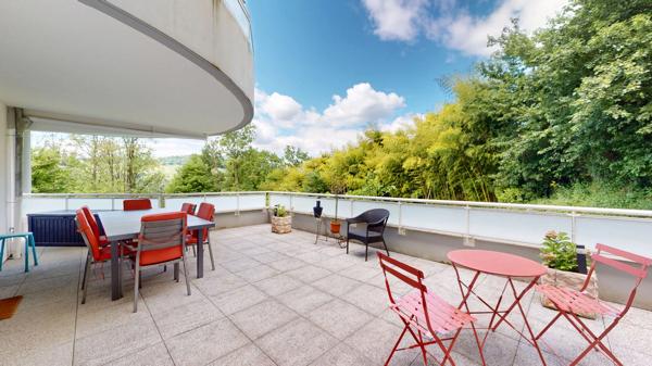 Appartement 3 pièces de 69m2 avec terrasse de 62m2 - SAINT MARTIN D'URIAGE