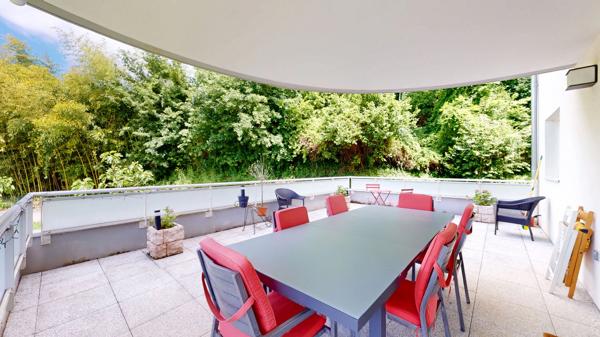 Appartement 3 pièces de 69m2 avec terrasse de 62m2 - SAINT MARTIN D'URIAGE