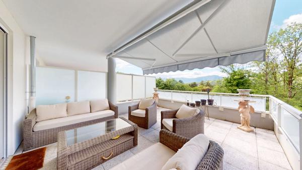 Appartement 3 pièces de 69m2 avec terrasse de 62m2 - SAINT MARTIN D'URIAGE