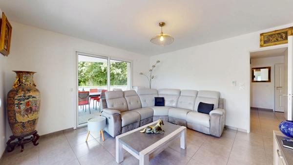 Appartement 3 pièces de 69m2 avec terrasse de 62m2 - SAINT MARTIN D'URIAGE