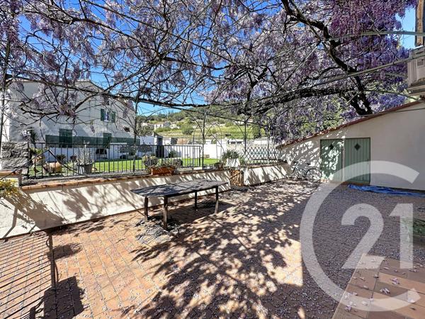 Maison à vendre  8 pièces - 179,32 m2 ARLES SUR TECH - 66