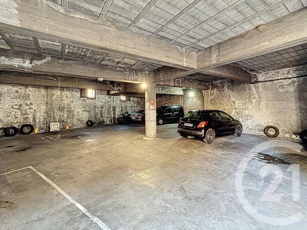 Maison à vendre  8 pièces - 179,32 m2 ARLES SUR TECH - 66