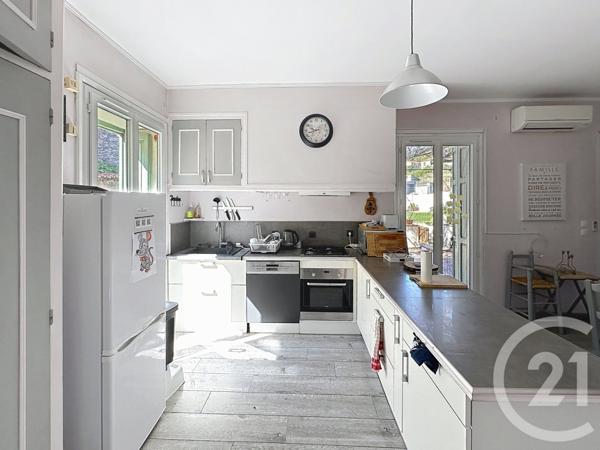 Maison à vendre  8 pièces - 179,32 m2 ARLES SUR TECH - 66